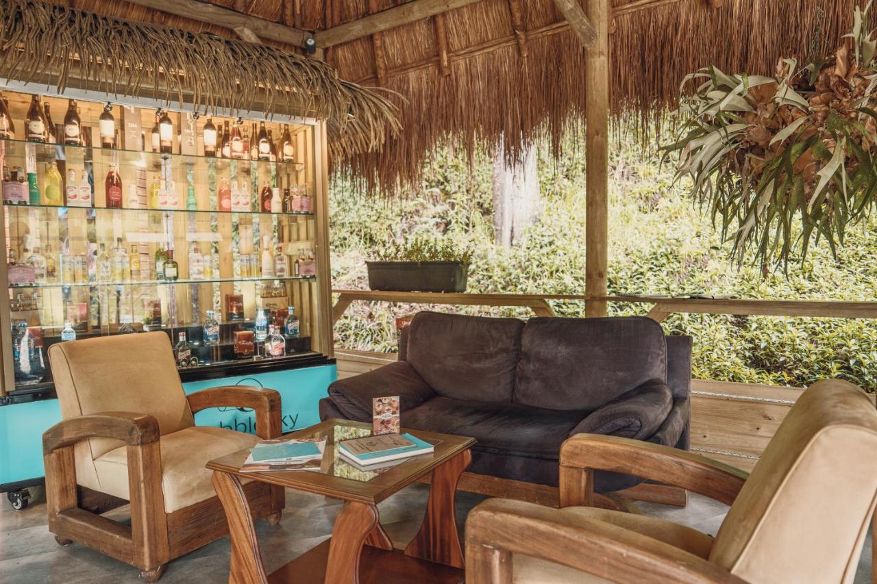 ホテル Bubblesky Glamping 40 Min From Medellin エル・レティーロ エクステリア 写真