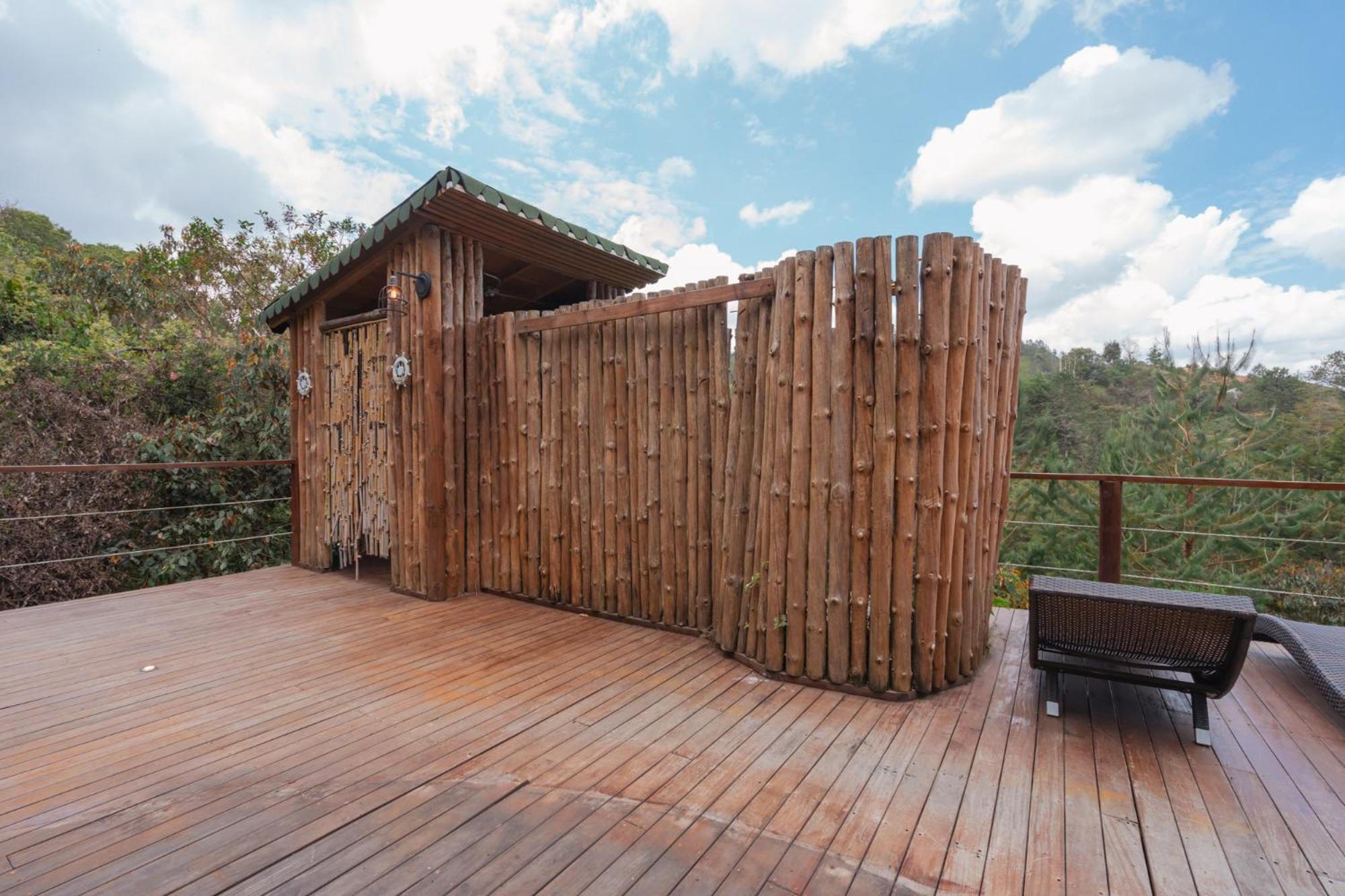 ホテル Bubblesky Glamping 40 Min From Medellin エル・レティーロ エクステリア 写真